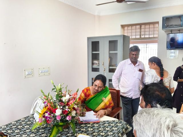 Guest visit to the college office